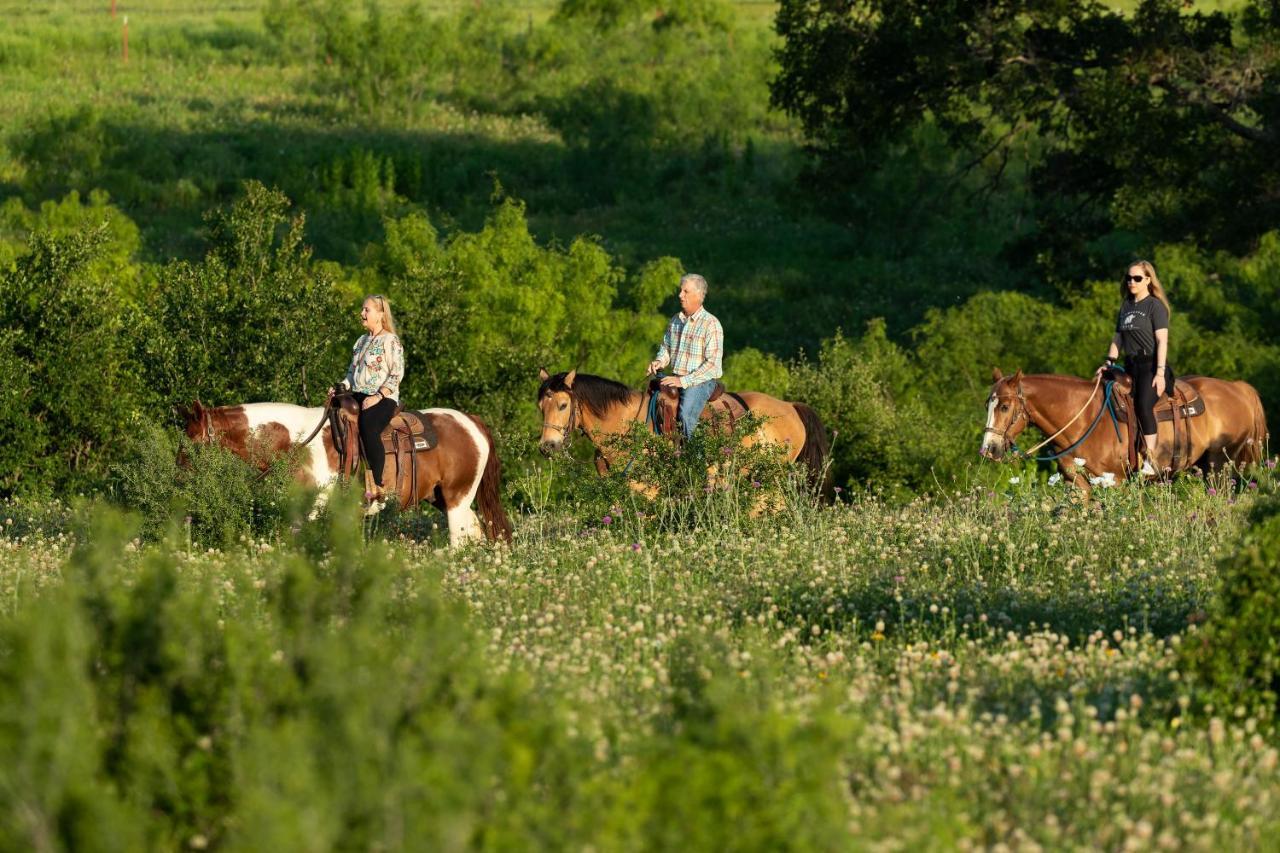 Wildcatter Ranch And Resort Graham Luaran gambar
