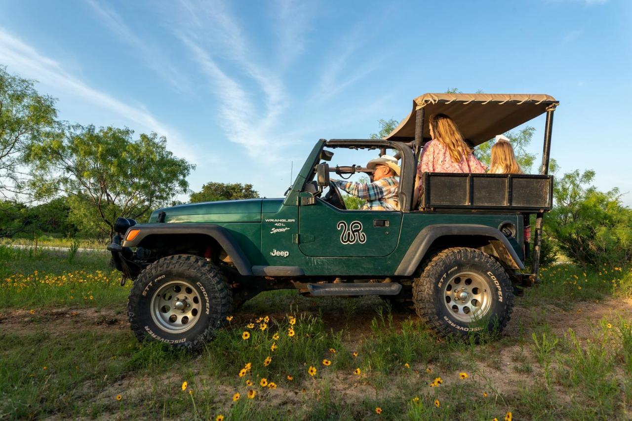 Wildcatter Ranch And Resort Graham Luaran gambar